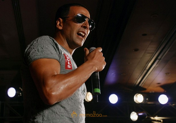 Akshay Kumar Photo Gallery