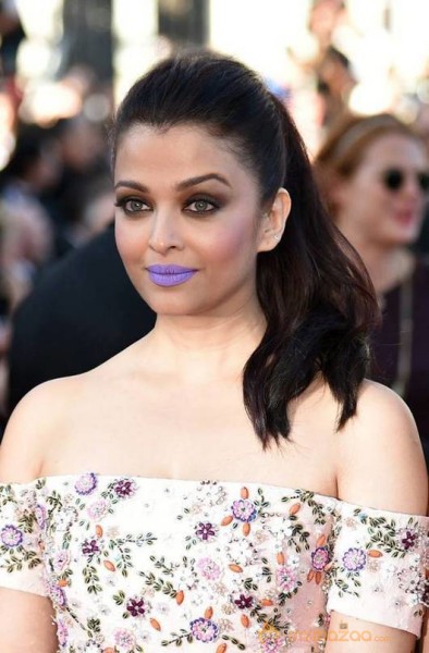 Aishwarya Rai Stills @ Cannes Film Festival Red Carpet Fashion -2016