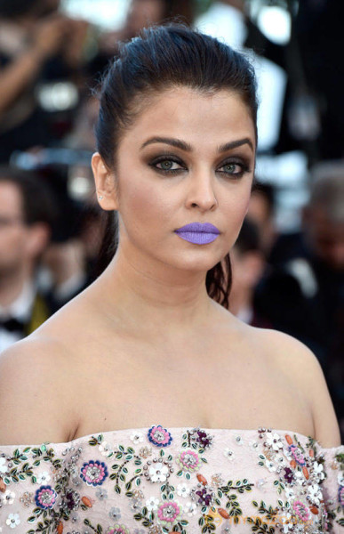 Aishwarya Rai Stills @ Cannes Film Festival Red Carpet Fashion -2016