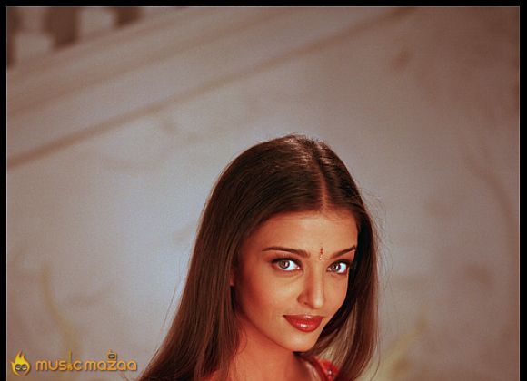 Evergreen Aishwarya Rai Photos