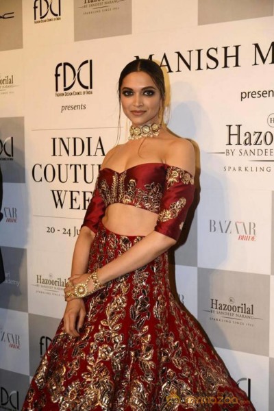 Deepika Padukone Ramp Walk Stills