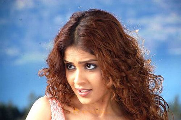Cute genelia d souza Photo Gallery