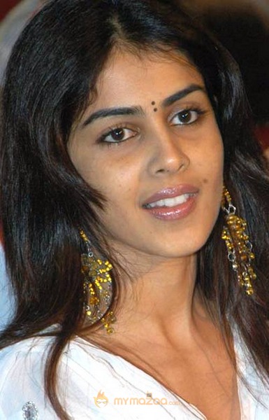 Cute genelia d souza Photo Gallery