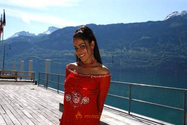 Cute genelia d souza Photo Gallery