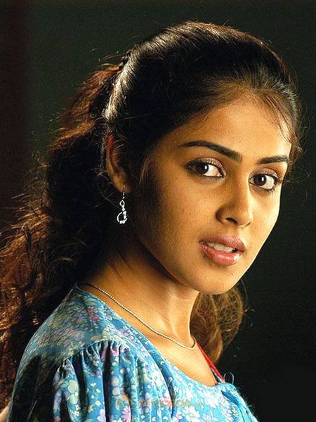 Cute genelia d souza Photo Gallery