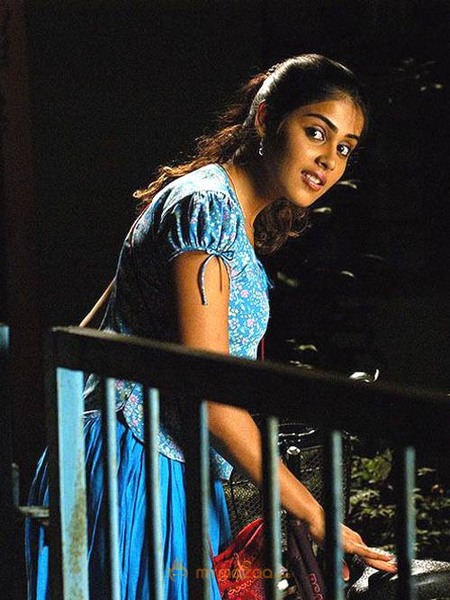 Cute genelia d souza Photo Gallery
