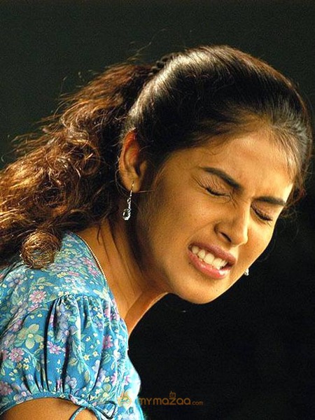 Cute genelia d souza Photo Gallery