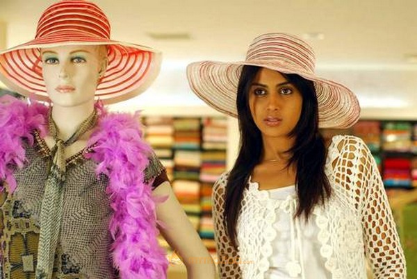 Cute genelia d souza Photo Gallery