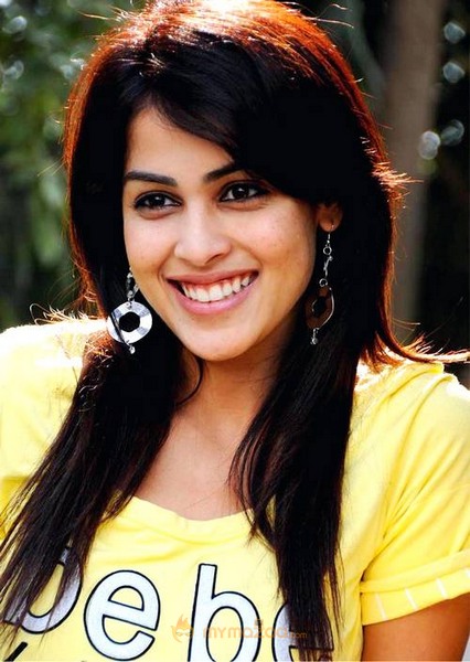 Cute genelia d souza Photo Gallery