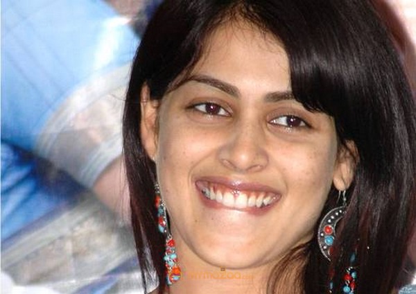 Cute genelia d souza Photo Gallery
