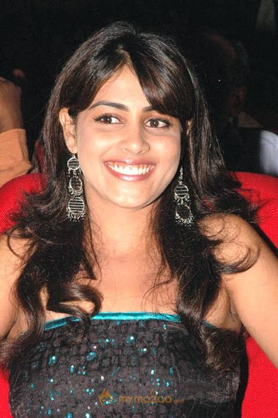 Cute genelia d souza Photo Gallery