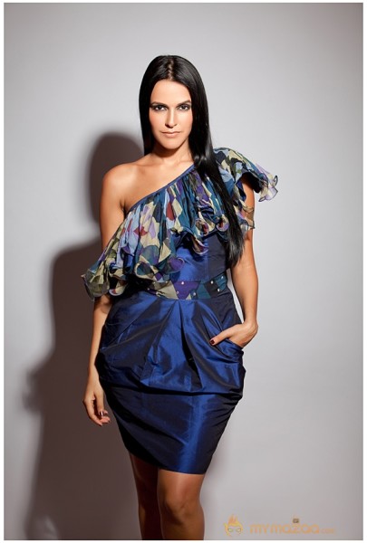Neha Dhupia New Hot Pics