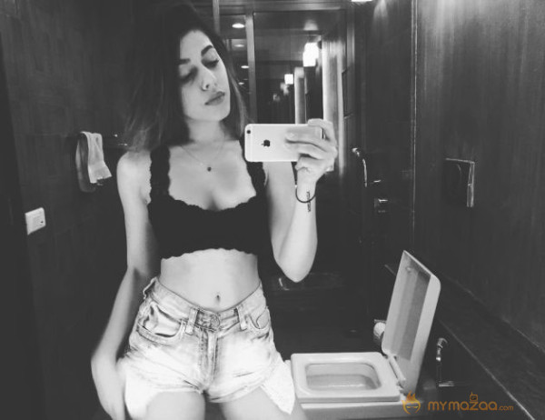 Pooja Bedi Daughter Aalia's Latest Photos