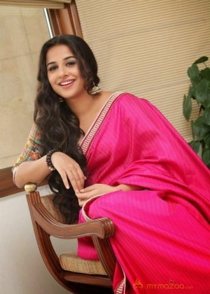 Vidyabalan Hot Photos