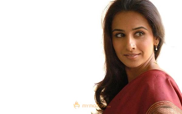 Cute and Hot Vidya Balan Photo Gallery