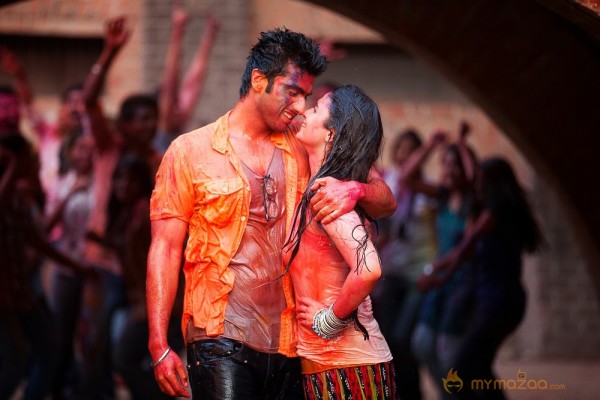 2 States Movie Latest Stills