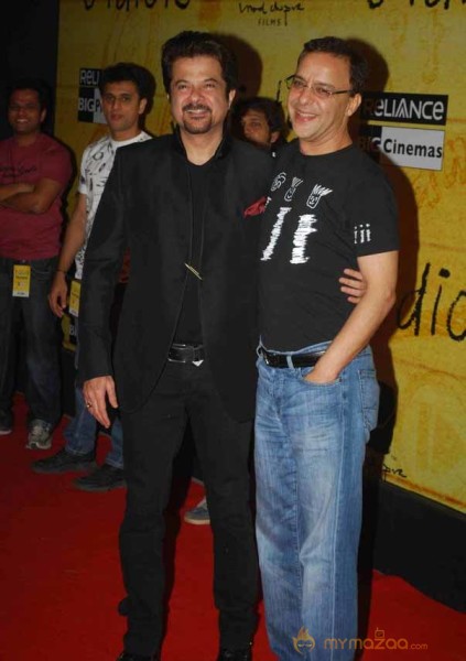 3 Idiots Premier Show 