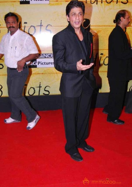 3 Idiots Premier Show 