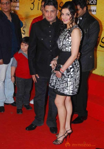 3 Idiots Premier Show 