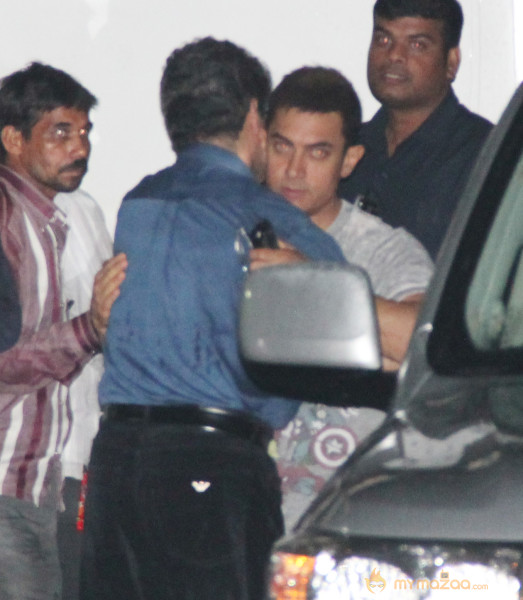 Aamir Khan & Katrina Kaif Snapped Shooting For Dhoom 3 