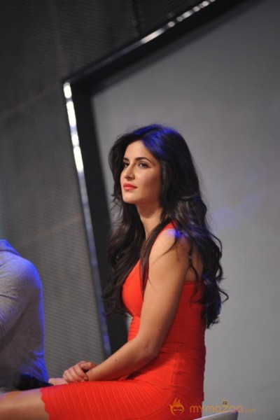 Aamir,Katrina launch Dhoom 3 merchandise Photos