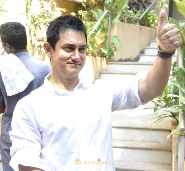 Aamir Khan celebrates 45th birthday