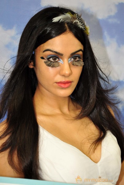 Adah Sharma Says Birds Don't Belong In Cages Event 