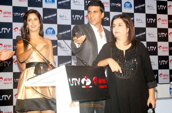 Akshay Katrina & Farah Khan Launch Tees Maar Khan