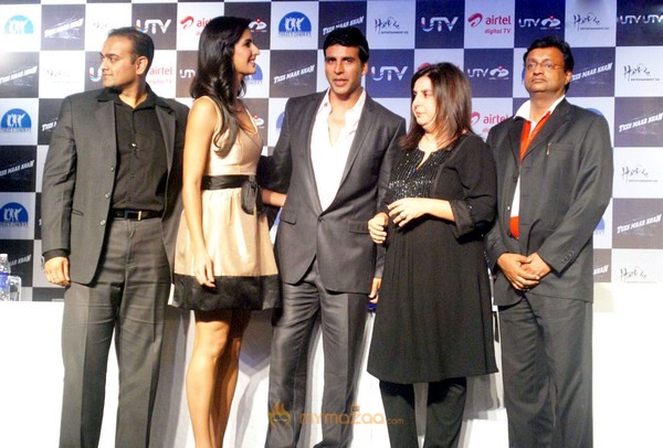 Akshay Katrina & Farah Khan Launch Tees Maar Khan