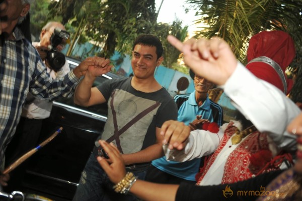 Amir Khan At the All India OWTT 2014 Finale