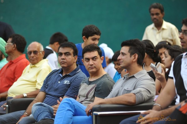 Amir Khan At the All India OWTT 2014 Finale