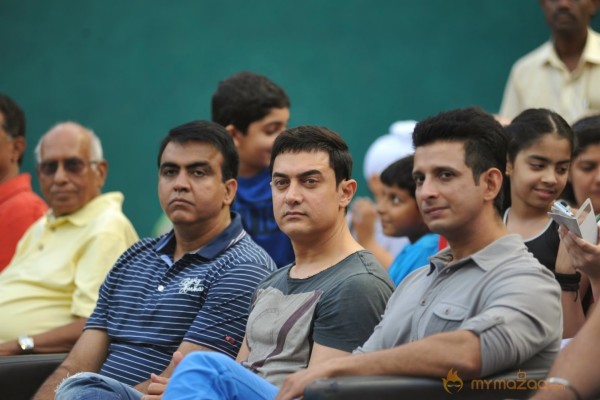 Amir Khan At the All India OWTT 2014 Finale