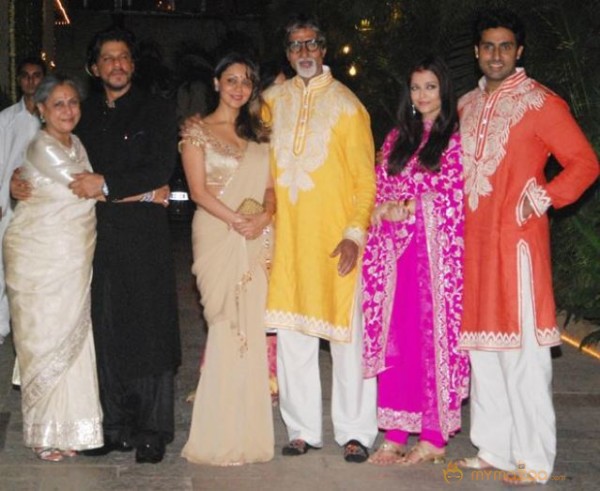 Amitab Bachchan Family Diwali Event Photos