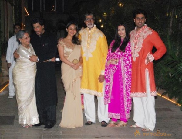 Amitab Bachchan Family Diwali Event Photos