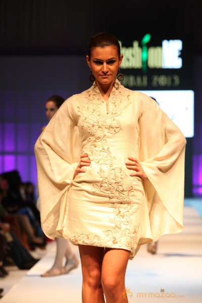 Anjana Sukhani Ramp Walk at Fashion Me 2013 Finale 