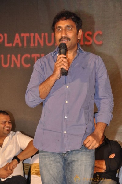 Baadshah Hexa Platinum Disc Photos