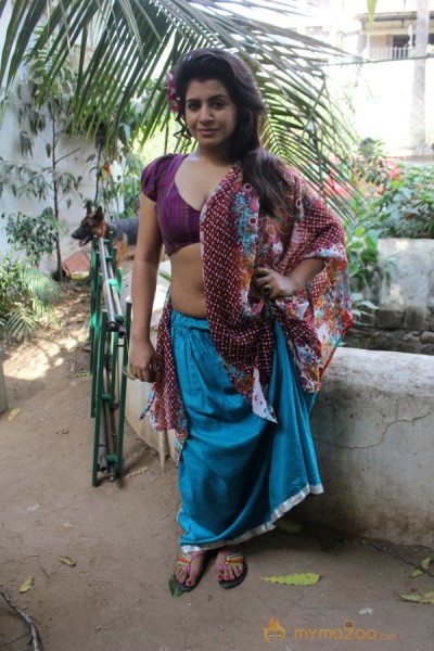 Babuji Ek Ticket Bambai Movie Onlocation Stills 