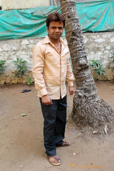 Babuji Ek Ticket Bambai Movie Onlocation Stills 