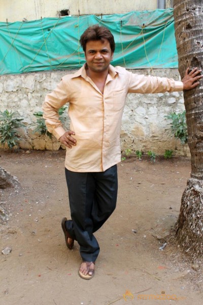 Babuji Ek Ticket Bambai Movie Onlocation Stills 