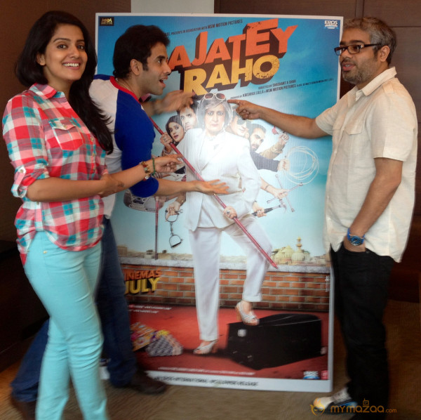 Bajatey Raho Movie Promotion Photos 