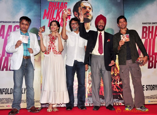 Bhaag Milkha Bhaag Movie Trailer & Music Launch  
