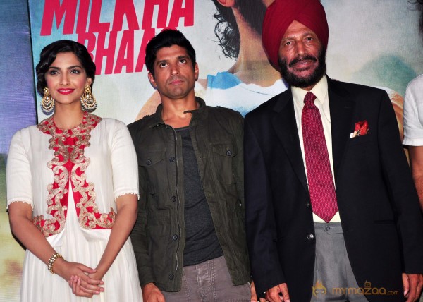 Bhaag Milkha Bhaag Movie Trailer & Music Launch  