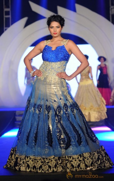 Bipasha And Neil Nitin photos