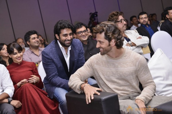 Bolly Celebs at 25 films CCP of Vashu Bhagnani