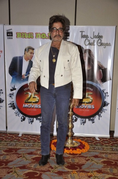 Bolly Celebs at 25 films CCP of Vashu Bhagnani