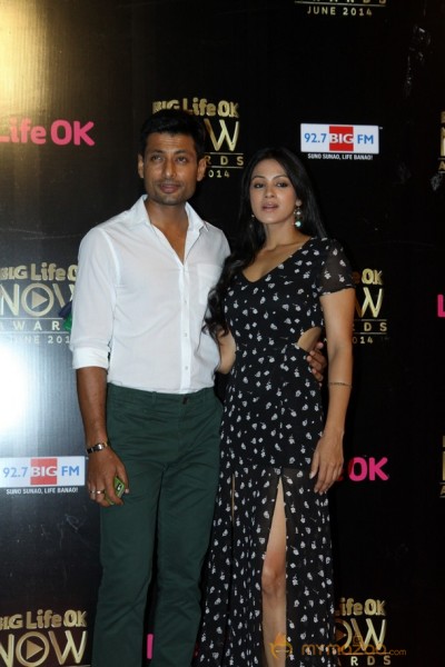 Bolly Celebs At BIG Life OK Awards 2014