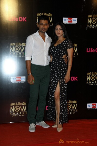 Bolly Celebs At BIG Life OK Awards 2014