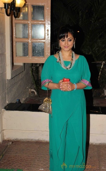 Bolly Celebs at Ekta Kapoor Diwali 2014 Party Gallery