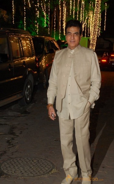 Bolly Celebs at Shilpa Shetty Diwali Party Gallery