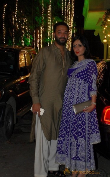 Bolly Celebs at Shilpa Shetty Diwali Party Gallery